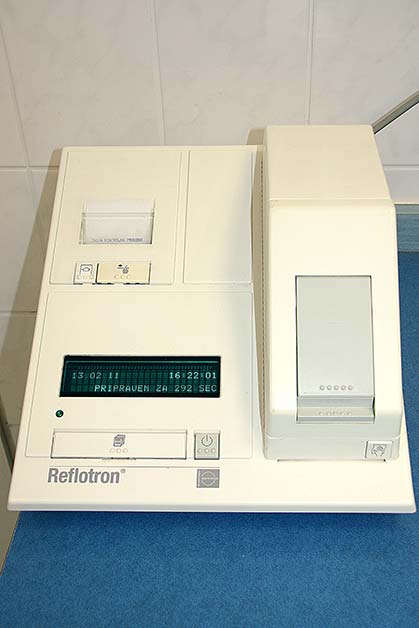 Reflotron - analyzátor krve